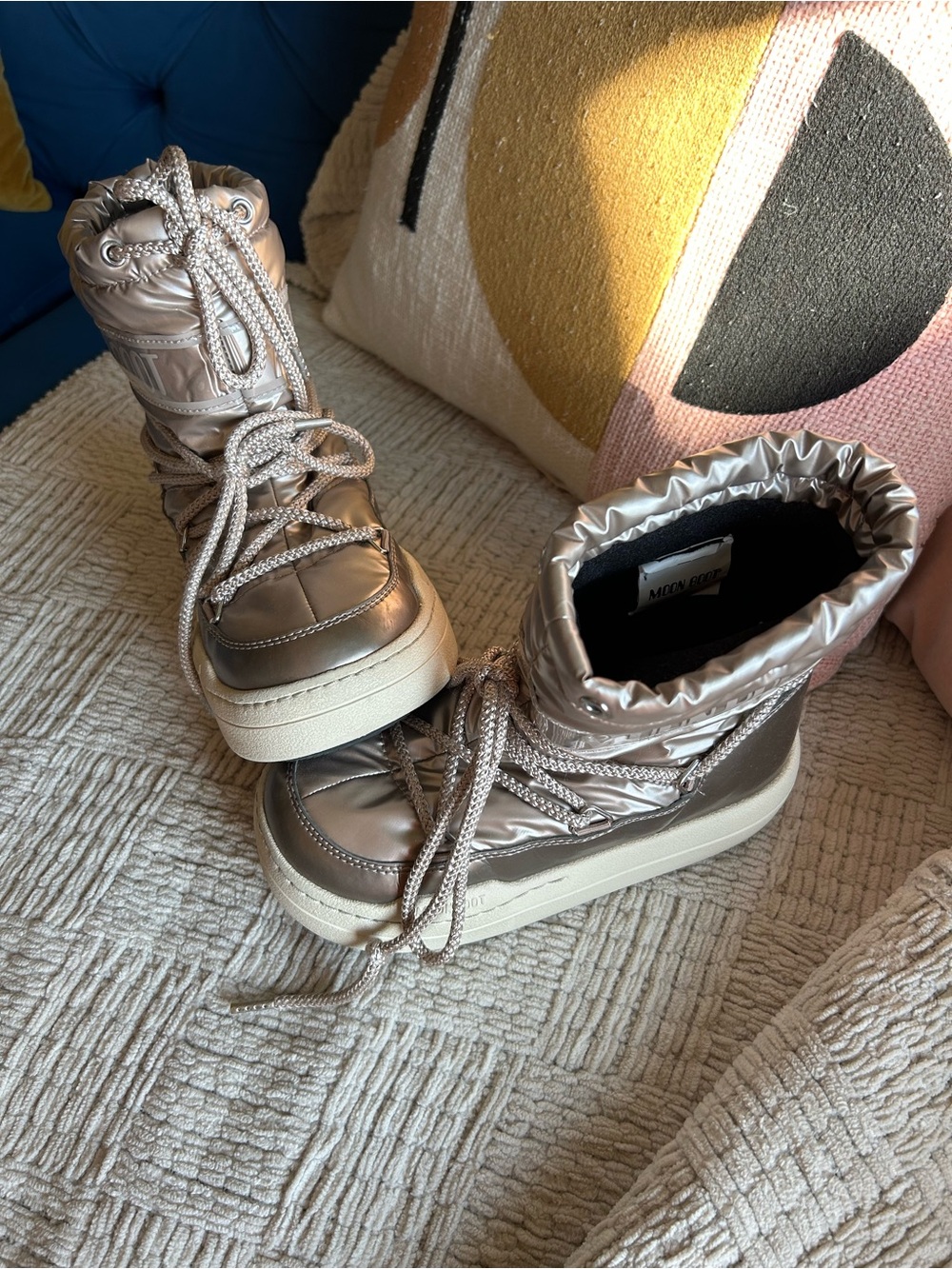 Moon Boot Kids Metallic Rose Gold Puffy Winter Boots